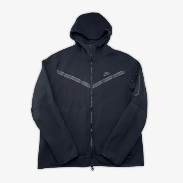 lot vetements nike revendeur